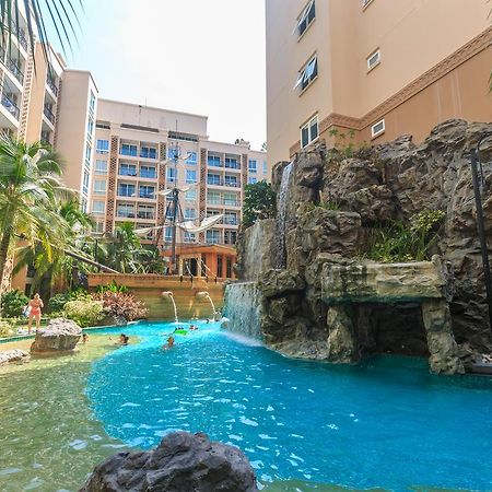 Atlantis Condo Resort By Wanida Bannongtabek Kültér fotó
