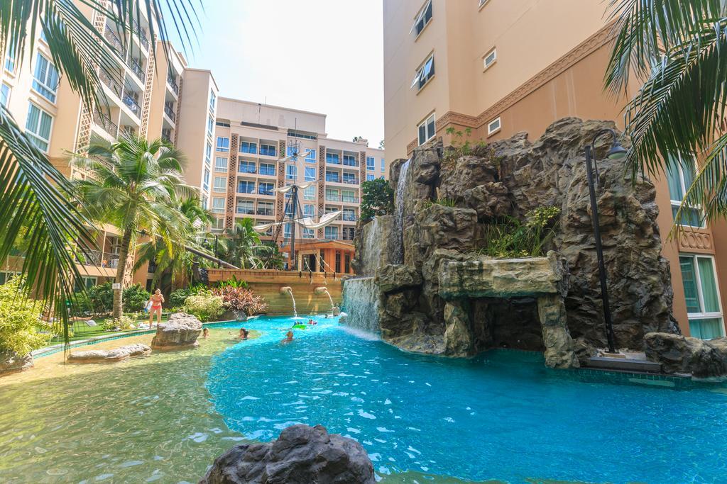 Atlantis Condo Resort By Wanida Bannongtabek Kültér fotó